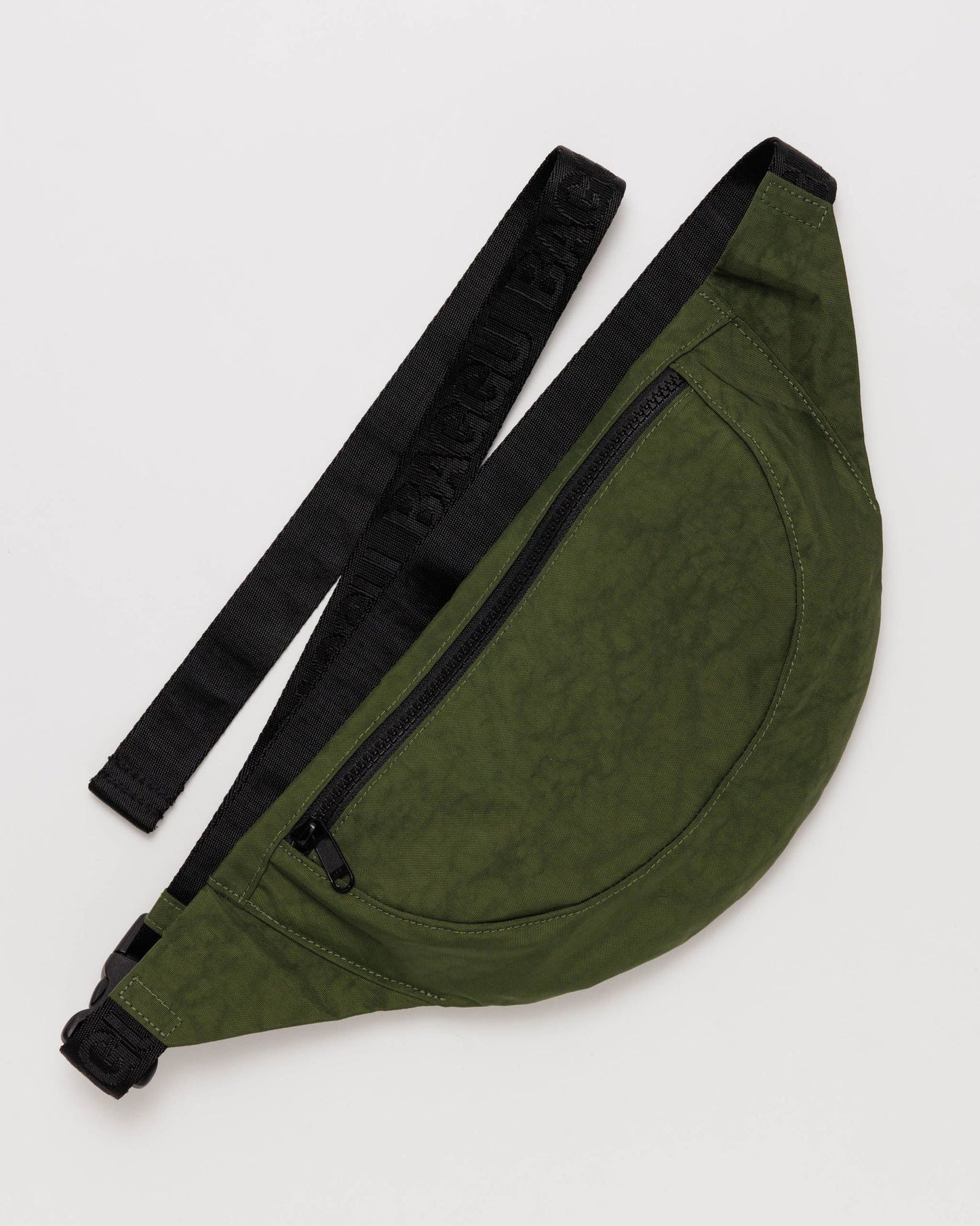 Load image into Gallery viewer, BAGGU Crescent Fanny Pack
