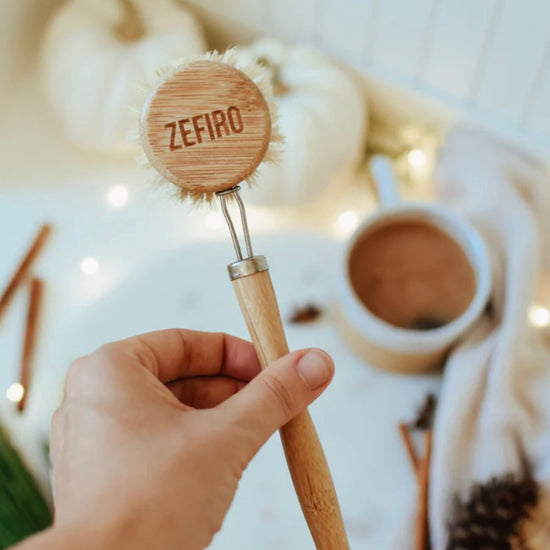 Bamboo and Sisal Dish Brush