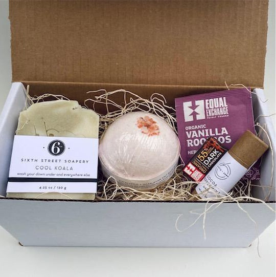 bath bomb and soap bar gift set