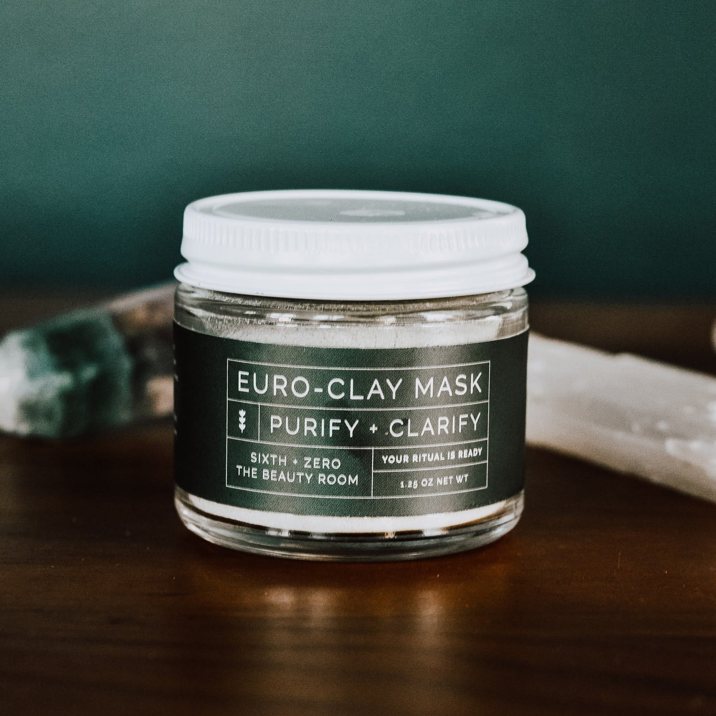 Sixth and Zero Euro Clay Mask 