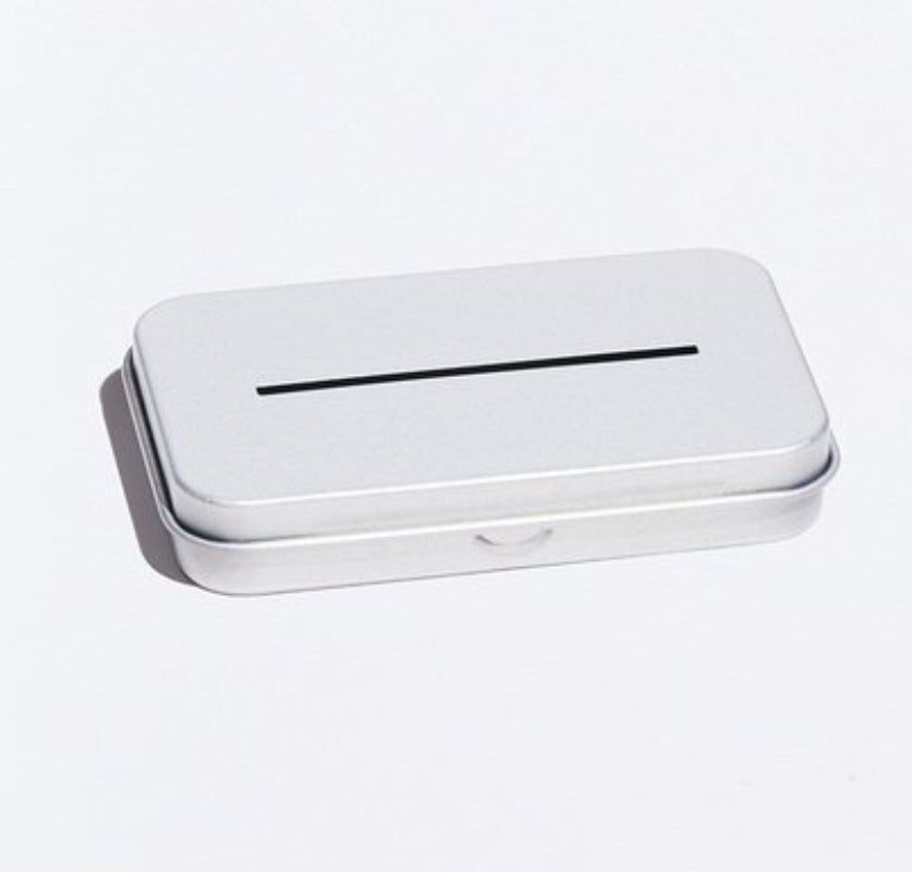 razor blade tin