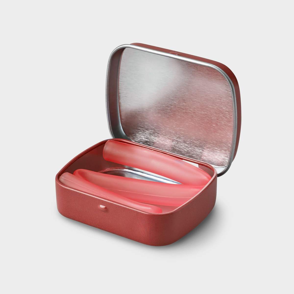 red silicone straw in case